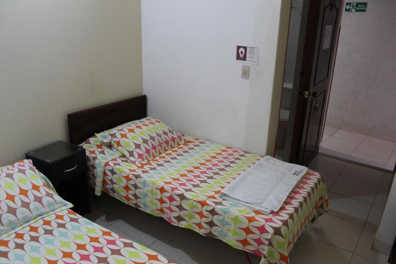 Hostal Isla Senorial San Gil Eksteriør billede